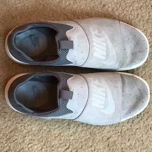 Men’s nike slippers